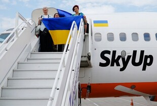 ГУР та МЗС евакуювали 31 українця з Ірану: серед них 14 дітей