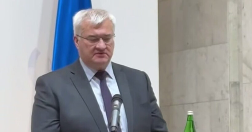 Україні потрібно щонайменше 10 систем Patriot вже зараз – Сибіга