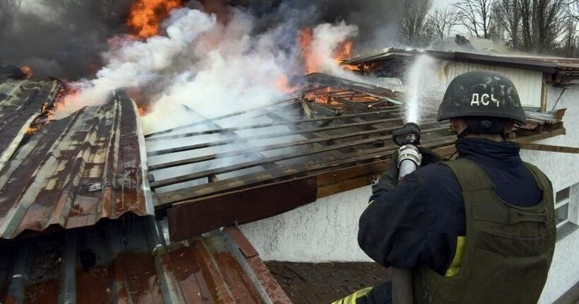 Росіяни 30 разів обстріляли три райони Дніпропетровщини: двоє людей поранені