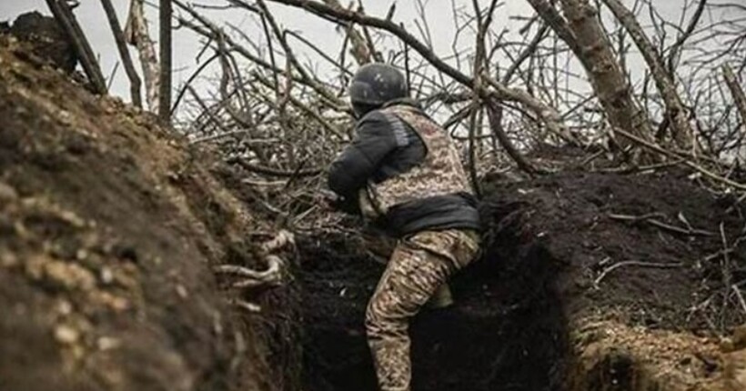 Підтягування резервів не бачимо, проте ворог весь час маневрує: Гуменюк про Херсонщину